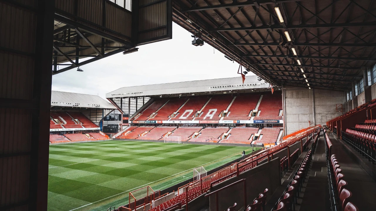 Best Place To Buy Nottingham Forest Tickets background image